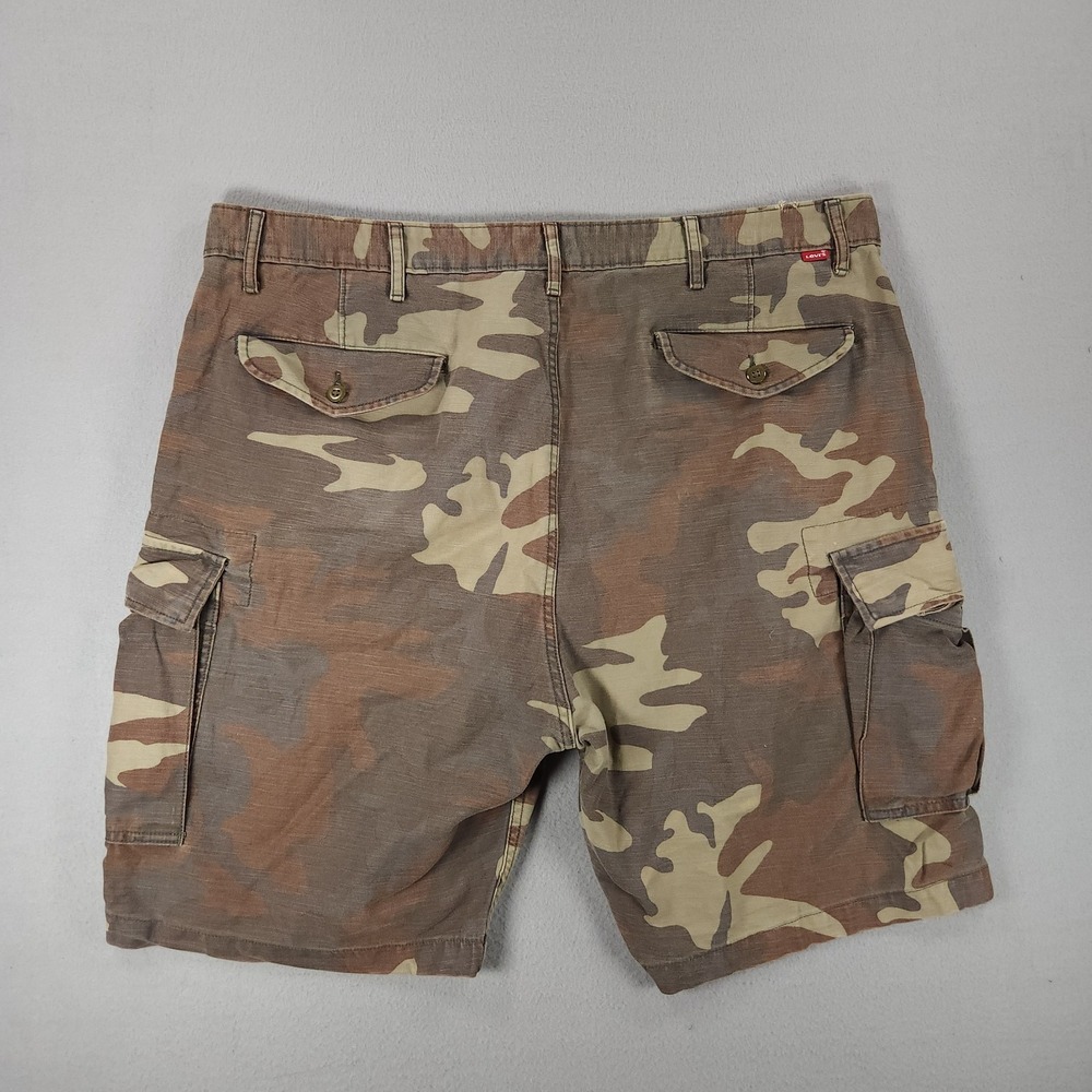 Levi's Camo Carrier Cargo Shorts Men's Size 40 Camouflage Military Style - Picture 2 of 12